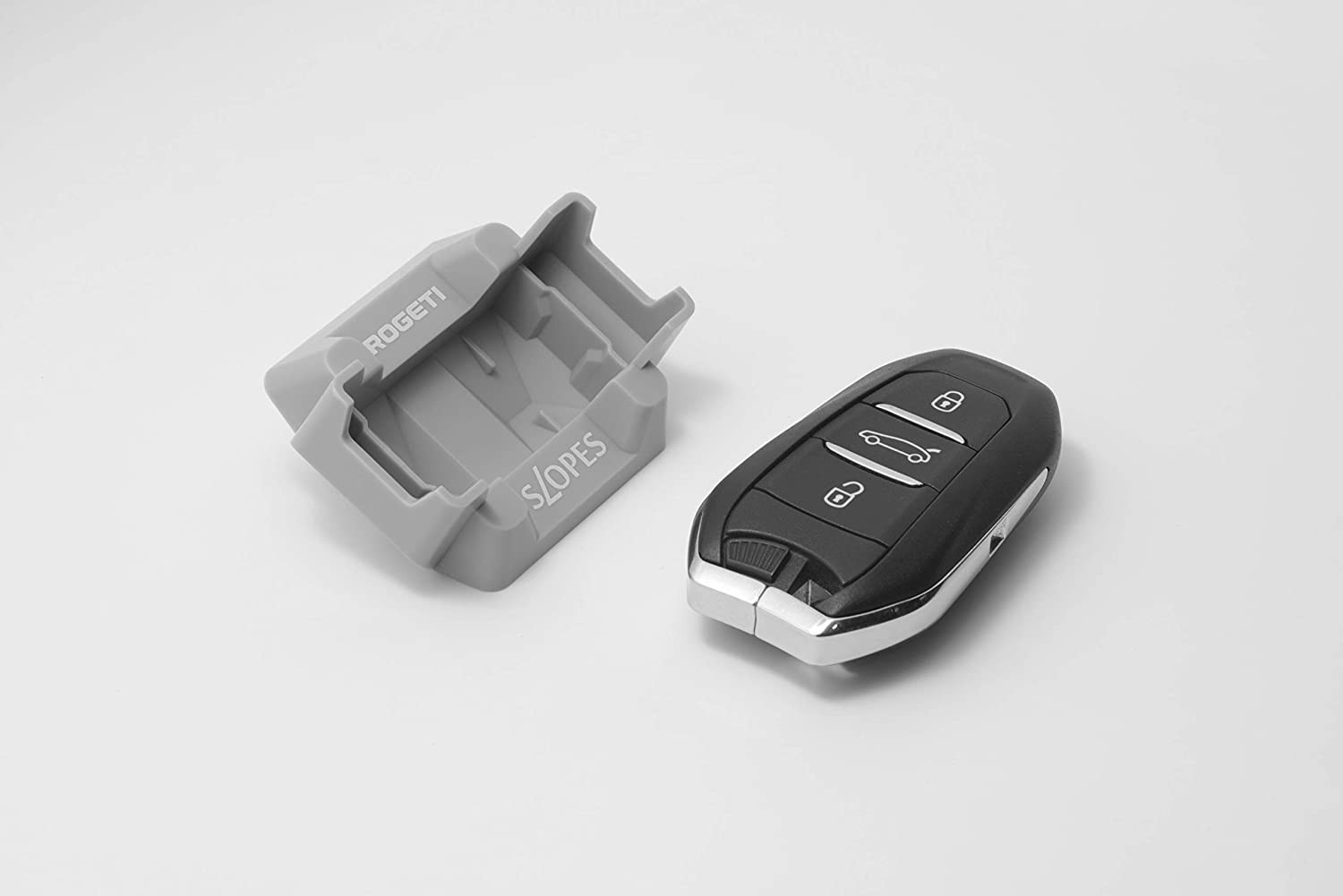 cfc99d6f98ea4c50de8402deb11b79ce.jpeg ROGETI Slopes - Instant Action Camera Stand Compatible with GoPro Hero 5, Hero 6 and Hero 7