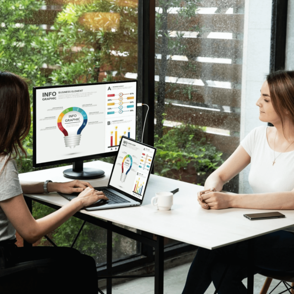 5df9c4de12b075f3f3618355030959b4.png J5create ScreenCast HDMI Wireless Display Adapter for Laptop Tablet & Smartphone - JVAW56