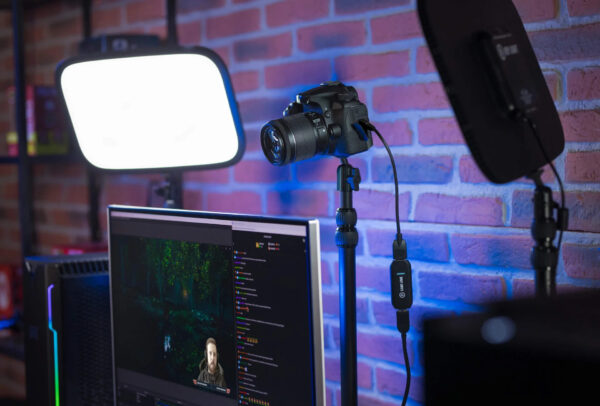 CORSAIR Elgato Cam Link 4K External Camera Capture Card Stream & Record with DSLR, Camcorder, ActionCam as Webcam