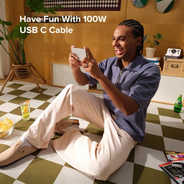 20c8c11f8de4bba0cf1db8dd1fac9f18.jpeg UGREEN Uno USB-C to USB-C PD Fast Charging Cable | 100W | 1 Meter - 35501