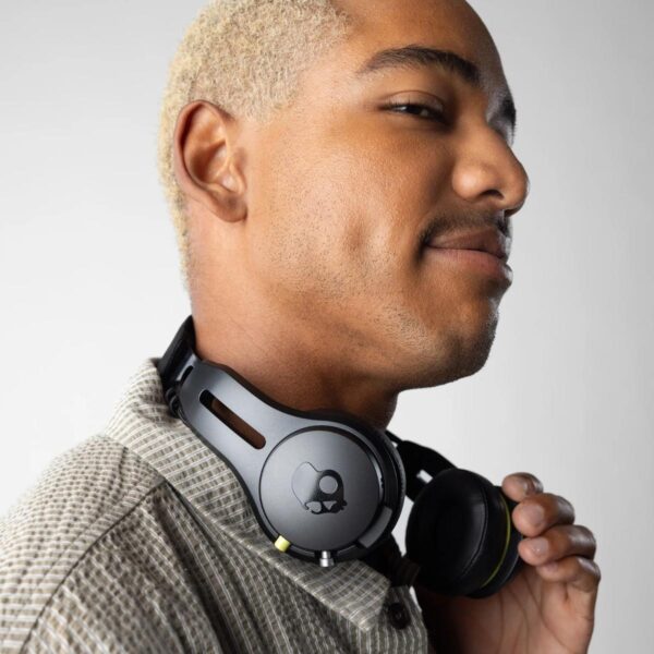 b15e07333e9fc42623912d5d53186e3f.jpeg SKullcandy Icon ANC wireless headphones with Active Noise Cancelling ANC | 60 Hours Battery Life | Multipoint Connection